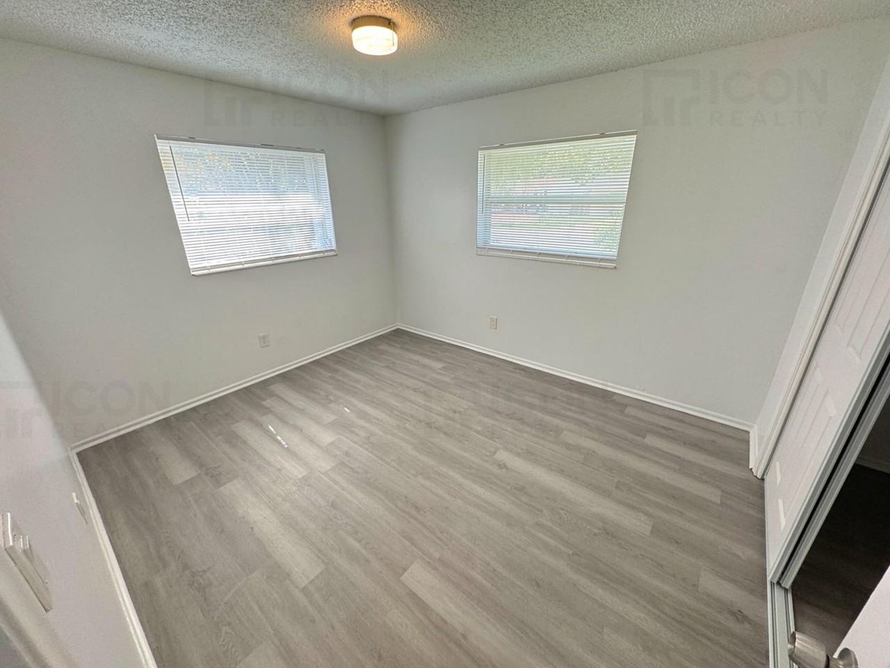 4361 Nw 25th Pl - Photo 5 of 13