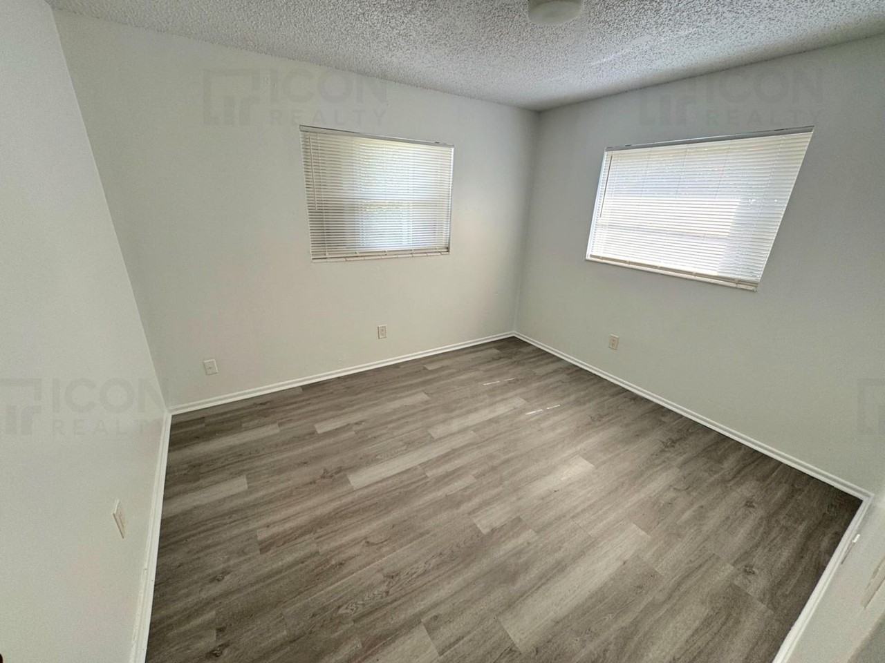 4361 Nw 25th Pl - Photo 6 of 13
