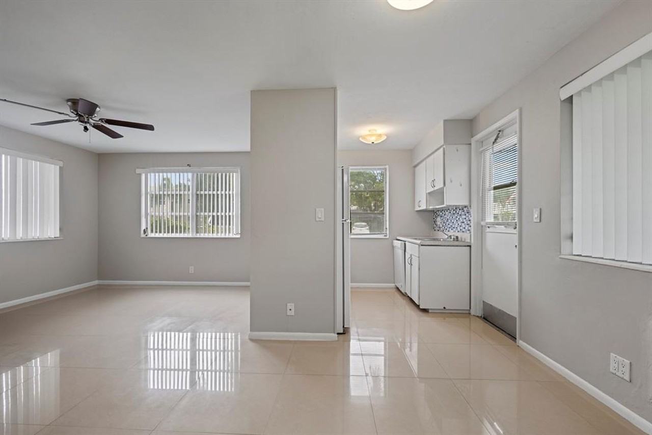 2130 NE 42 Ct Lighthouse Point, FL 33064 - Photo 5 of 7