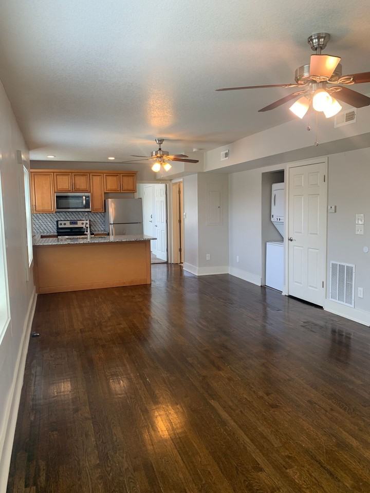 Central Apartments / Central LLC - Photo 3 of 18