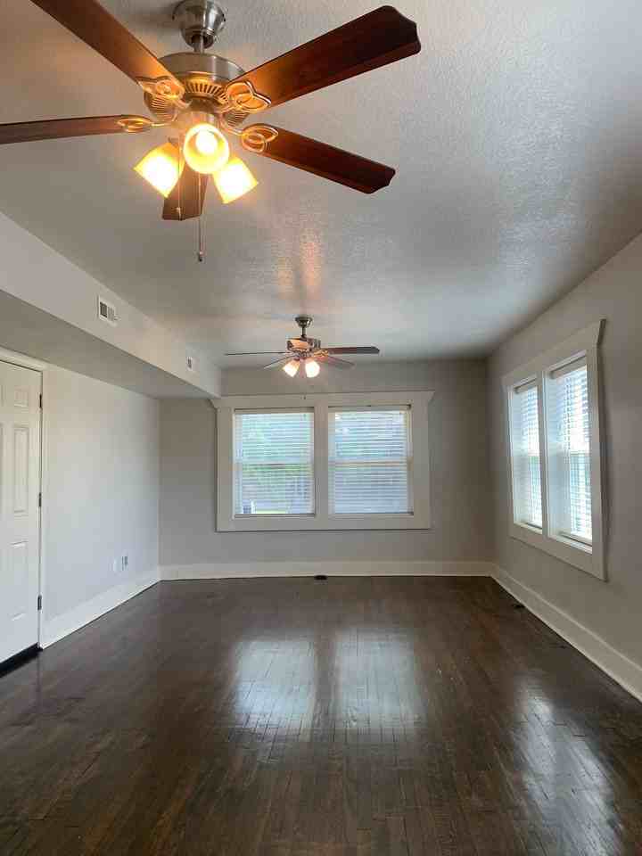 Central Apartments / Central LLC - Photo 4 of 18