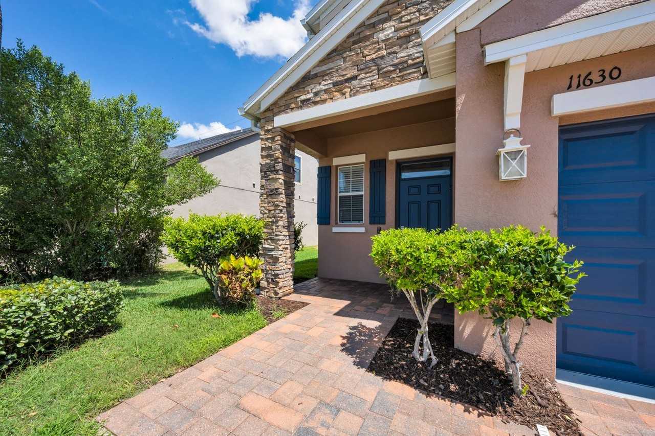 11630 Lake Blvd - Photo 3 of 33