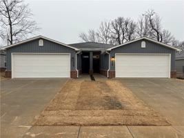 featured image of 210 Nw 67th Ave