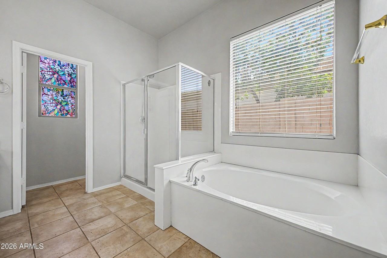 8634 E Hillview St - Photo 7 of 15