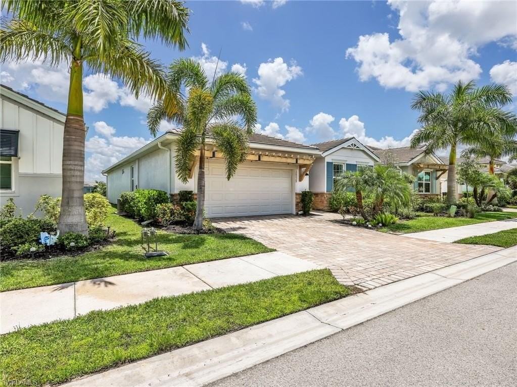 28029 Sanibel Sands St - Photo 4 of 37