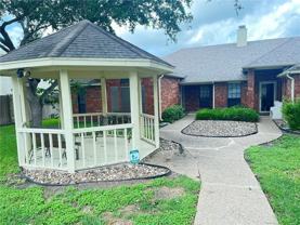 4022 Wood River Dr #2C - Photo 1 of 1