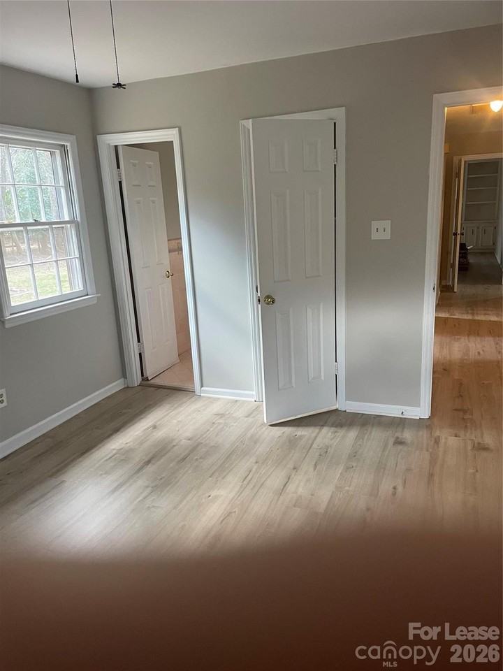 8110 Sidras Ct - Photo 2 of 7