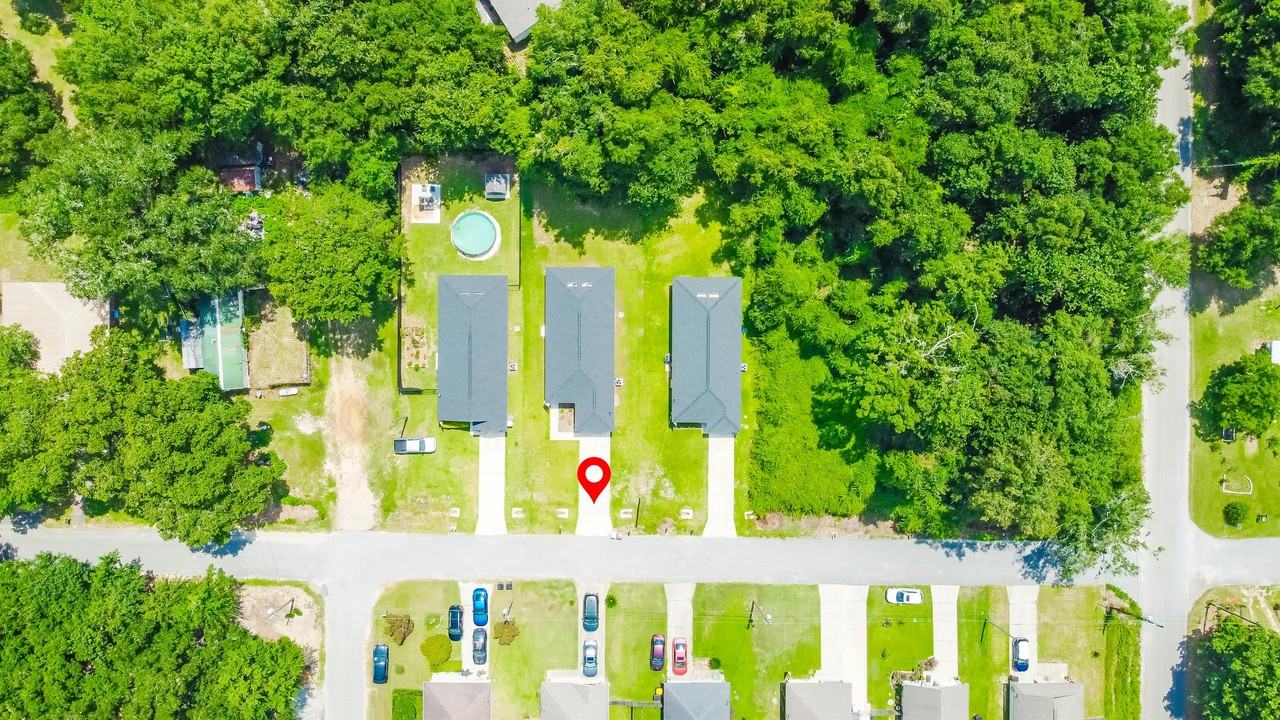 3982 Edgefield St #1 - Photo 2 of 28