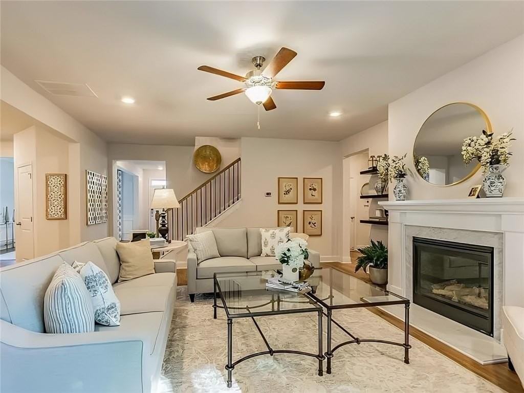 7930 Tiberon Pkwy - Photo 5 of 21
