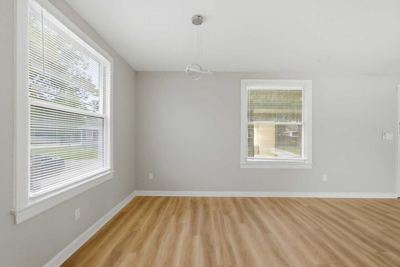 2114 Merrill Ave #1 - Photo 7 of 22