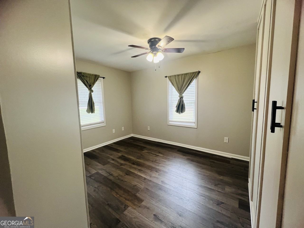 442 Double Springs Rd Sw - Photo 5 of 11