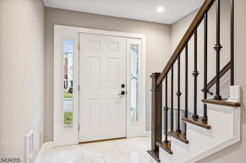 25 Stonybrook Cir #25 - Photo 5 of 33