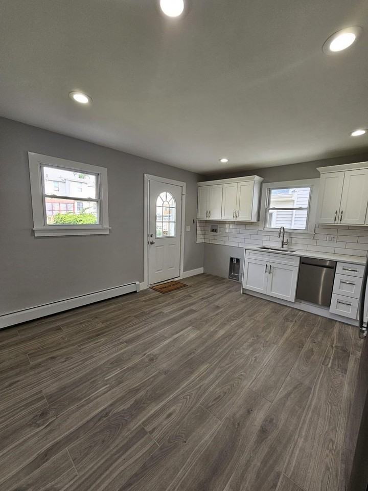15 Dell Glen Ave #2 - Photo 2 of 15