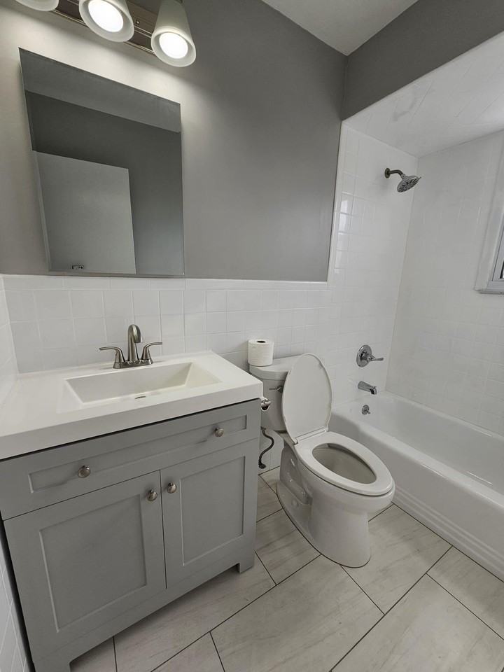 15 Dell Glen Ave #2 - Photo 5 of 15