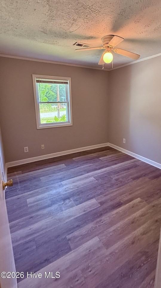 104 James St - Photo 7 of 11
