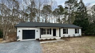 157 Edinburgh Dr - Photo 1 of 1