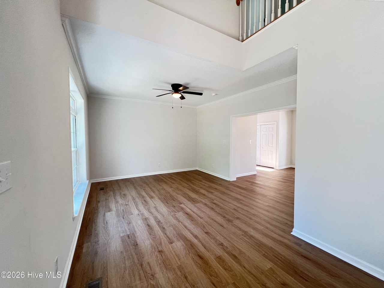 568 Bald Eagle Dr - Photo 2 of 39