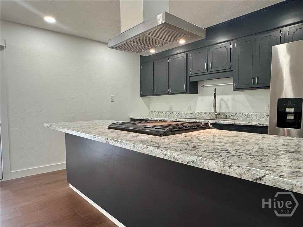 16 Ventura Blvd - Photo 6 of 25