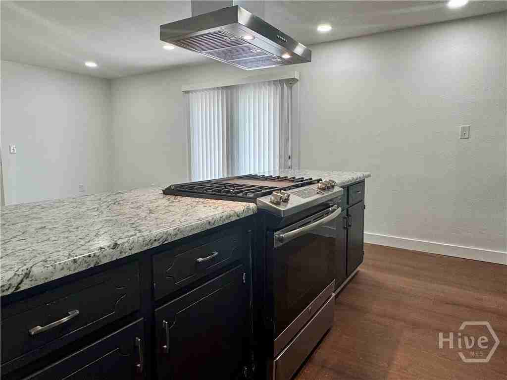 16 Ventura Blvd - Photo 7 of 25