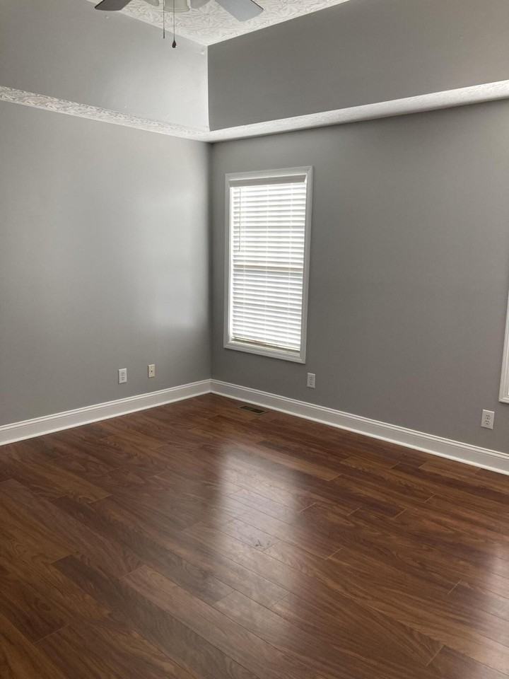 405 Paisley Ct - Photo 7 of 18
