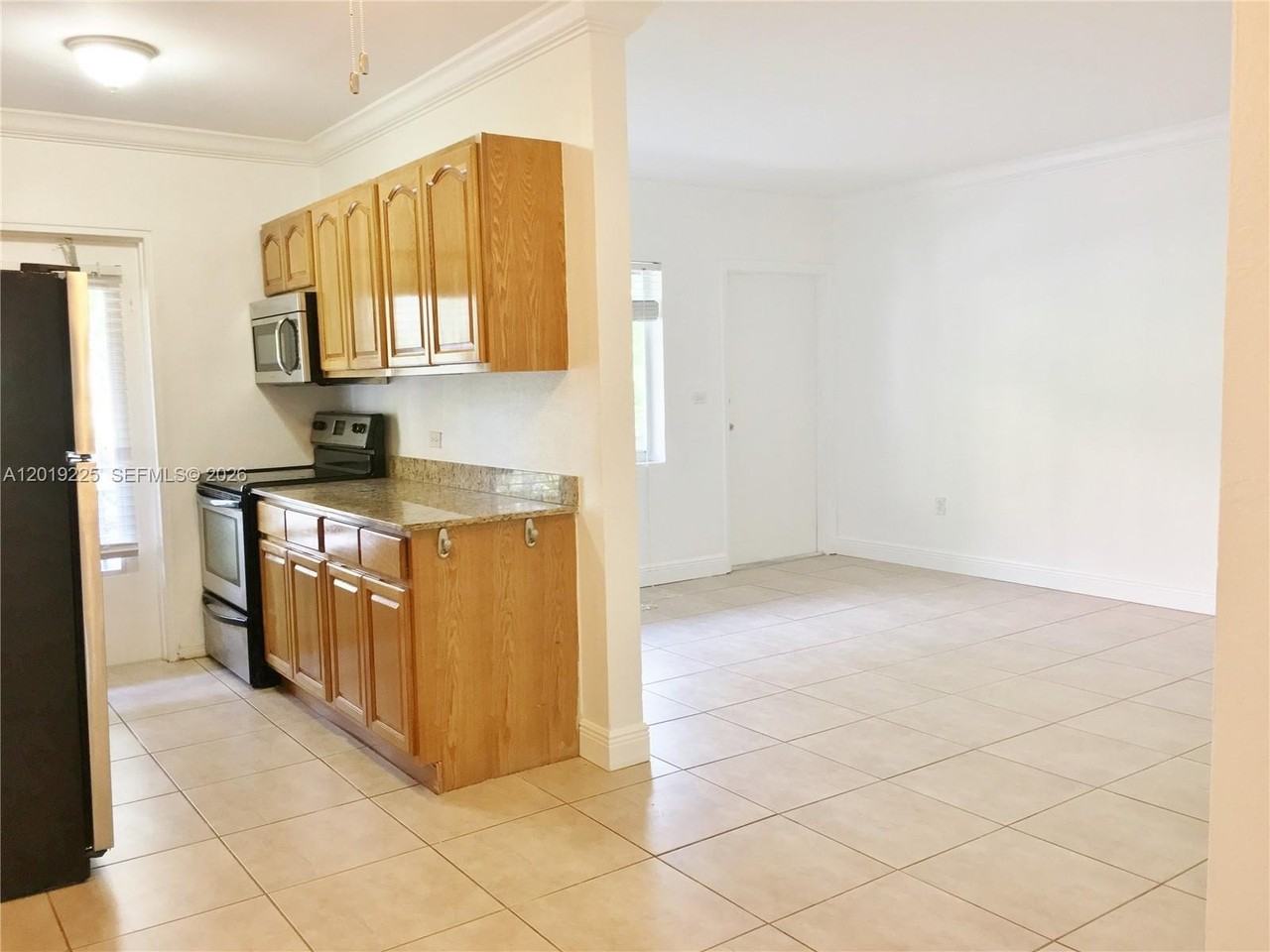 95 Edgewater Dr #207 - Photo 2 of 23
