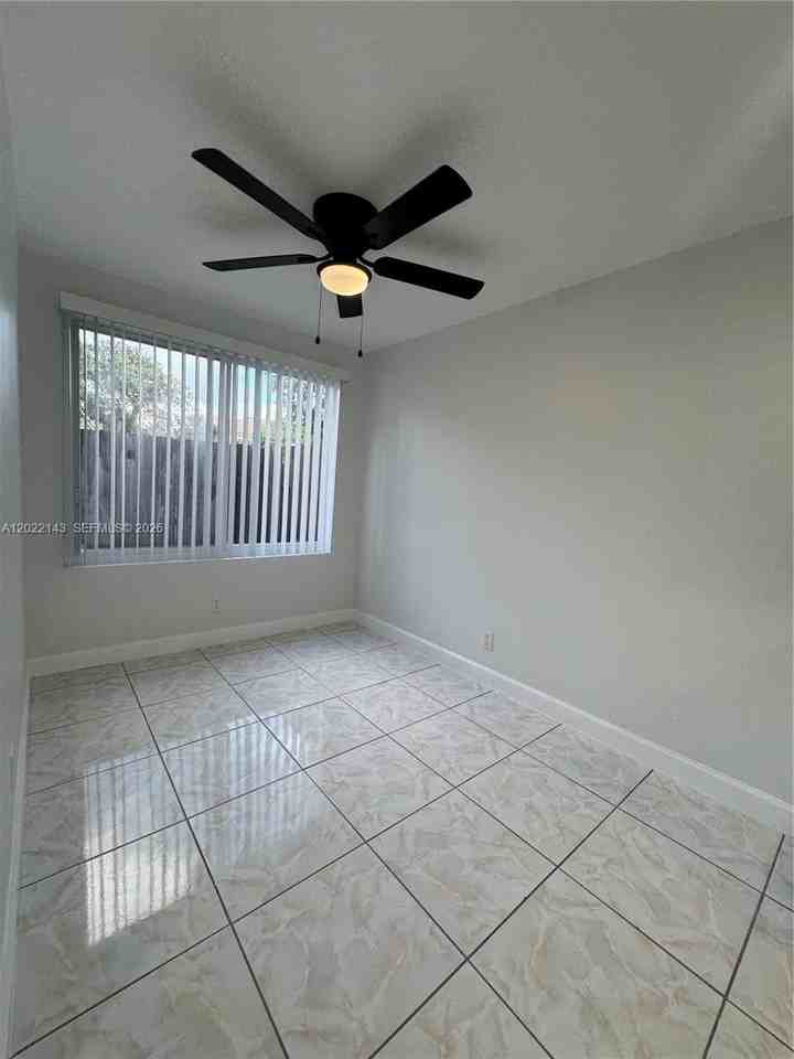 8231 Nw 8th Pl #3 - Photo 7 of 31