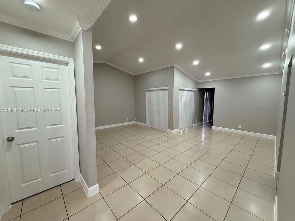 6449 Nw 171st St #0 - Photo 4 of 32