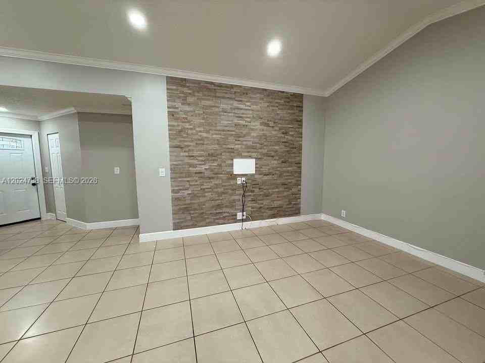 6449 Nw 171st St #0 - Photo 6 of 32