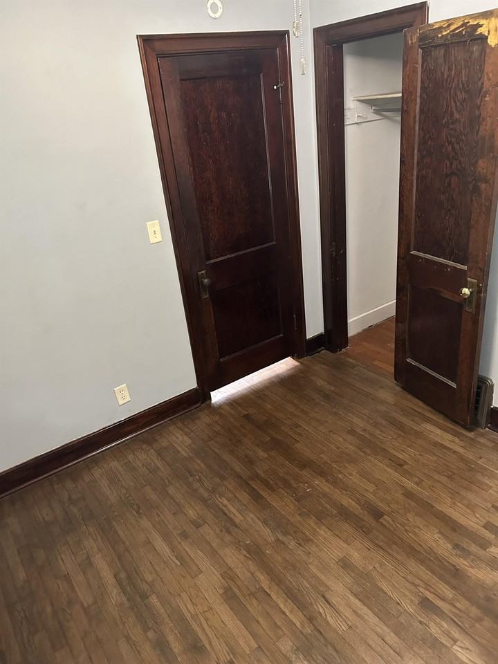 2633 S Whittier Ave #1 - Photo 6 of 11