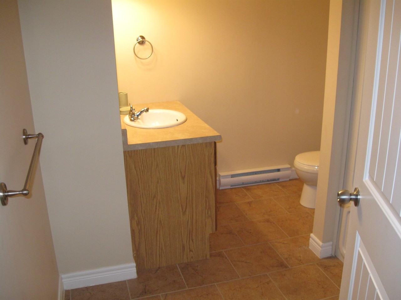 29 Abbott Ctunit 004 #04 - Photo 5 of 10