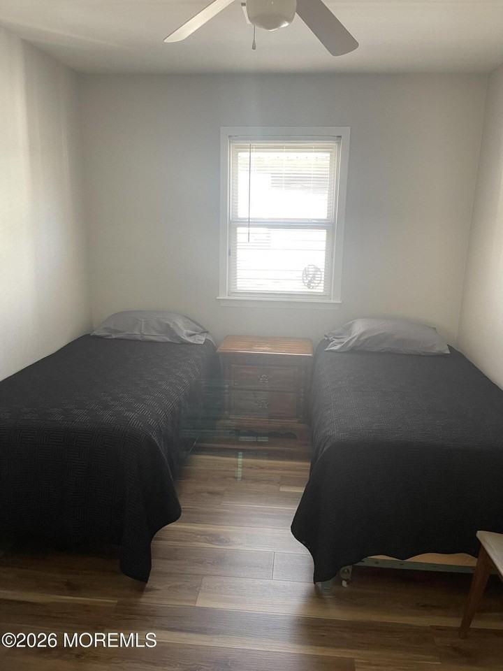 127 Hancock Ave - Photo 6 of 12