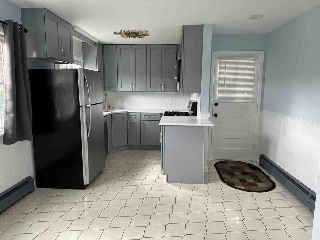 340 Waukegan Rd #1 - Photo 2 of 22