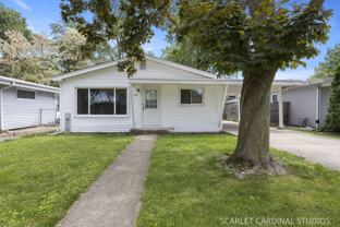 569 S Park Rd - Photo 1 of 1