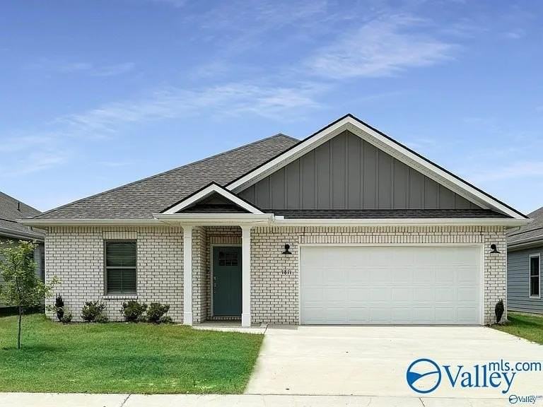 15617 Ruthie Lynn Dr