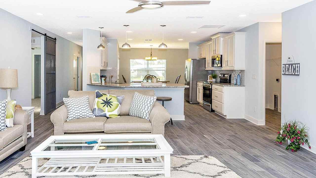 707 Amberjack Ln - Photo 4 of 25