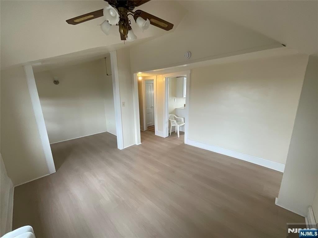 131 Delafield Ave #3FL - Photo 4 of 13
