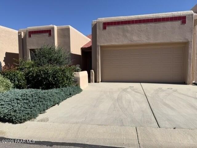 2842 Ithaca Dr