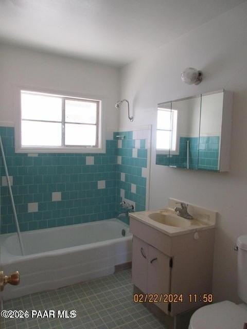1205 Stetson Rd - Photo 2 of 10