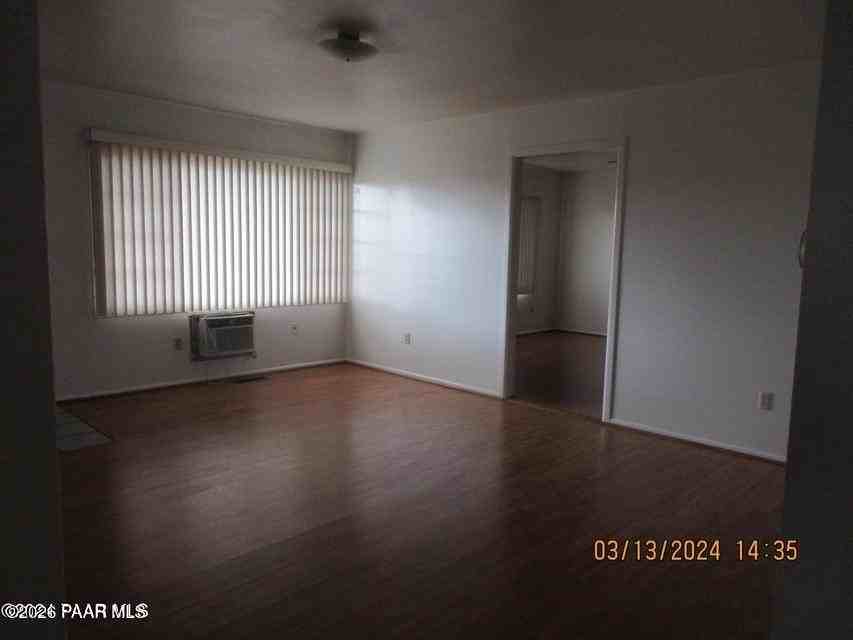 1205 Stetson Rd - Photo 3 of 10
