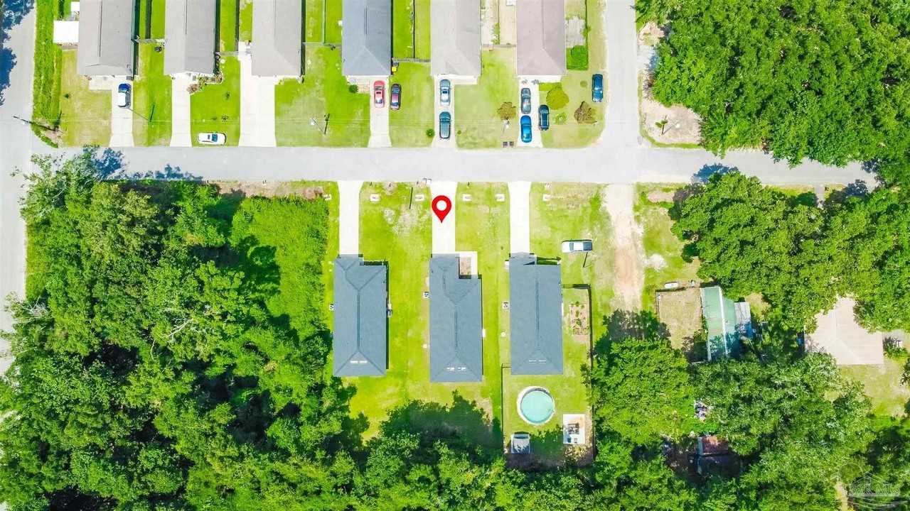 3982 Edgefield St - Photo 3 of 29