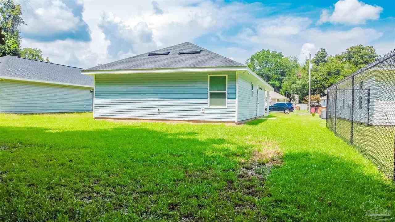 3982 Edgefield St - Photo 5 of 29