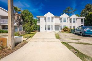 featured image of 13 Chatelaine Cir Se