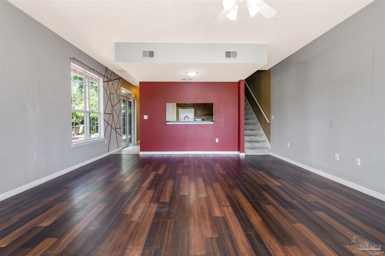 13 Chatelaine Cir Se - Photo 5 of 35