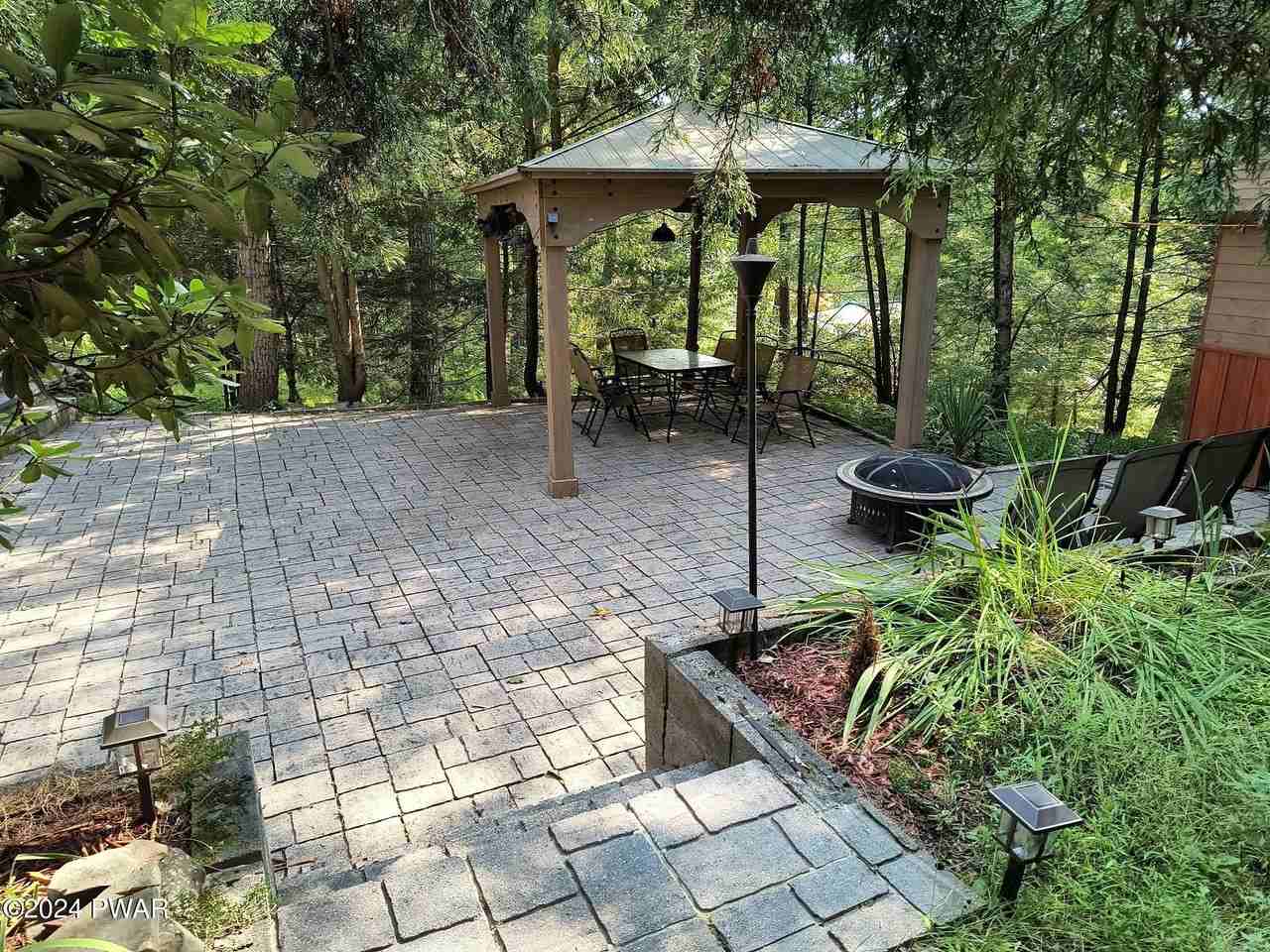 145 Pedersen Ridge Rd - Photo 5 of 38