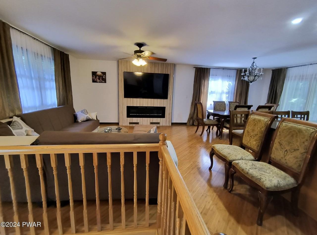 145 Pedersen Ridge Rd - Photo 7 of 38