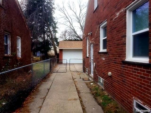 20441 Mitchell St - Photo 2 of 17