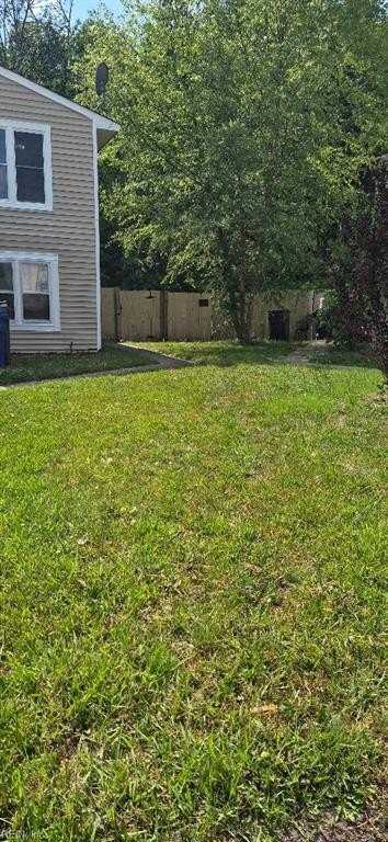 5964 Blackpoole Ln - Photo 3 of 39