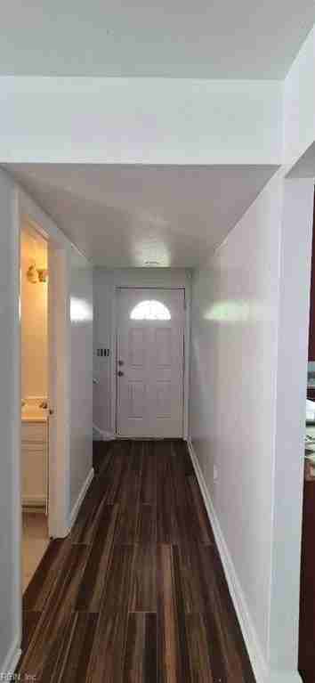 5964 Blackpoole Ln - Photo 7 of 39
