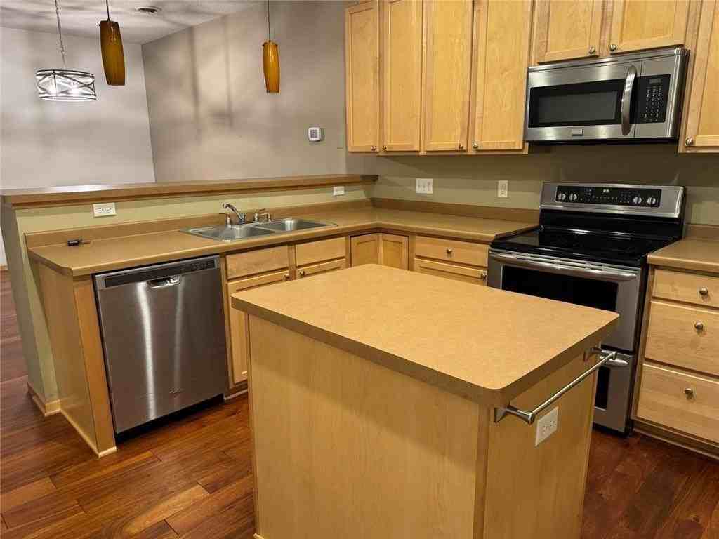 17713 96th Ave N - Photo 4 of 20