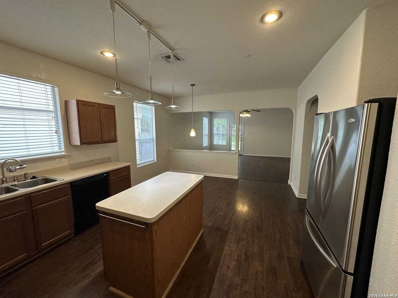 25718 Presidio Aly - Photo 6 of 15